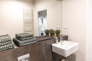 Modern House in Old Town Numero 8 - 5