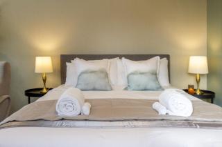 Luxury Escape for 2, Single Level Studio, Papanui - Christchurch - 3