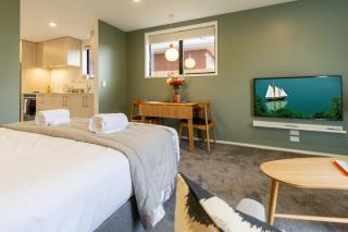 Luxury Escape for 2, Single Level Studio, Papanui - Christchurch - 6