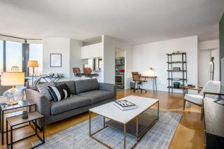 Tribeca 2BR w Pool Bike Room Gym nr WTC NYC-400 - 9