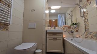 Apartment Zala with free parking Tour As Ljubljana - Lubiana - 4