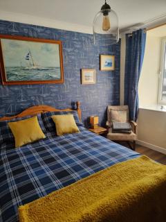 The Hut Wales - A Sea Front Inn - Holyhead - 9