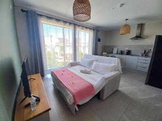 Bois Mapou Self Catering Apartments Unit 204 - Rivière Noire - 1