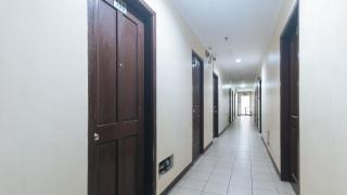 Mervin's Terraces by RedDoorz - Manila - 5