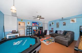 South Facing Pool with Stunning Lake View - Family Friendly Home - Nr Disney - Kissimmee - 3