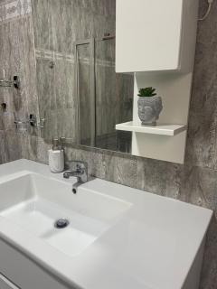 City Center Apartment - Tirana - 3