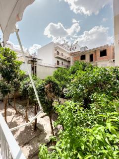 Metro Chic Haven: Modernized Urban Studio near the Tram - Athens - 1