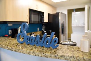 Relaxing Condo Hotel In The Grove, Free Parking - Miami - 4