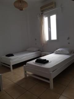 Zinas pension - Ios Chora - 6