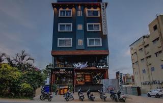 Super Townhouse Global Village Tech Park Near Kengeri Bus Terminal Metro Station - 8
