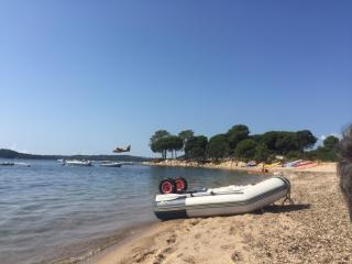 Mini villa pour 4 a 300M de la plage avec piscine - 0