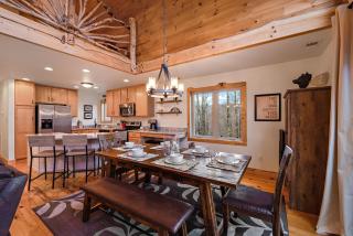 Rudolph Resort - Beech Mountain - 2