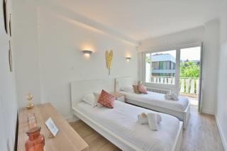 Cozy 2-Br Apartment 6 Minutes from the Beach - Cannes - 1