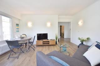 Cozy 2-Br Apartment 6 Minutes from the Beach - Cannes - 5