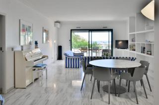 Stunning 3-Br Apartment with Large Terrace and Pool - Cannes - 1