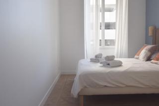 Modern 3-Br Apartment in City Center 5 Minutes from Palais and Beache - Cannes - 4