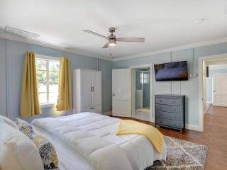 Sundial Inn - 5