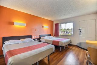 Motel 6-Oakland, CA - Embarcadero - Oakland - 4