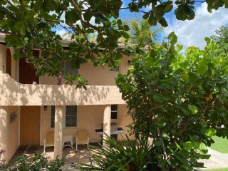 Breeze by the sea - Five Islands Village - 3