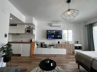 Lux Apartment BY NAMASTE ELITE - Torremolinos - 9