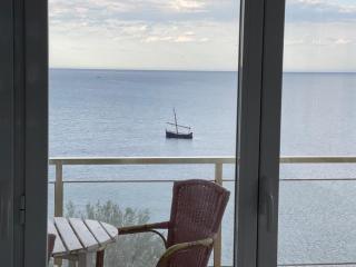 Nemi - L'Escala - 3