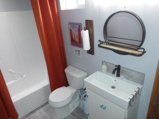 Private, Charming Cabin - Sleeps 5 - The Evergreen - Bryce Canyon National Park - 4