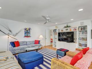 Coops Retreat Unit A - Tybee Island - 7