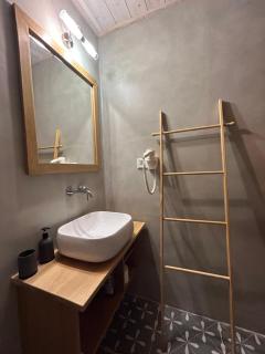 Porto Katsiki Guest Houses - Athani - 7