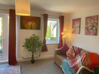 Warm & Cosy Homely 4 BDR Chesterton House w High Speed WIFI, Big Garden & Free Parking - Cambridge - 2