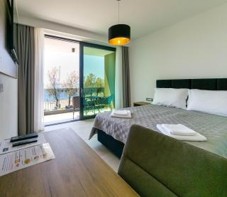 Maresole Beachfront Residence - 6