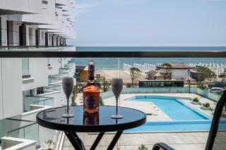 RoseBay std - Infinity Pool & Spa Resort - Mamaia Sat/Năvodari - 2