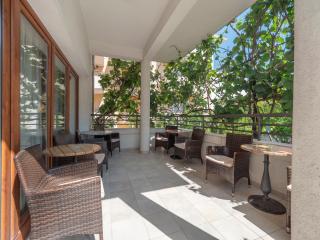 Apartments Butua - 6