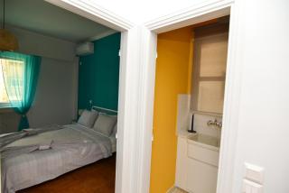 Athens central studio in front of Syntagma metro - Atene - 1