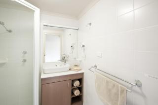 Mollymook Cove Apartments - 7