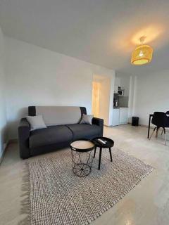 Studio rénové à deux pas de la mer - Vallauris - 5