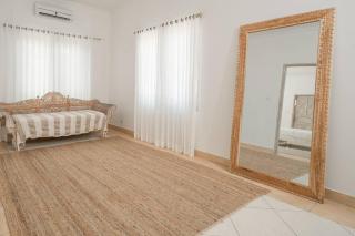 4BR Villa - 10mins from Seminyak & Canggu - Canggu - 4