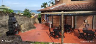 Casa de 4 suítes para temporada em Ubatuba - 2