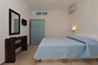 Degaetas Resort - Antiparos - 9