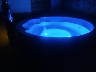 Gîte avec son bain nordique privatif au feu de bois - 3