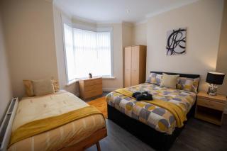 Blessed Burnville Home with Parking - 1