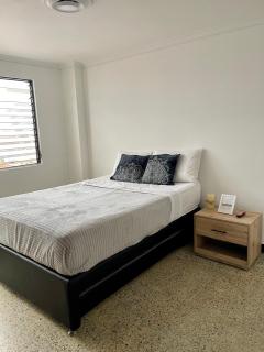 Great apartament @Night zone La 70 & Parking lot - 7