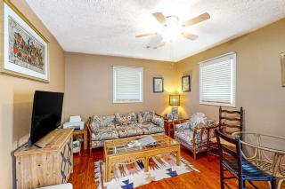 GG's Place - Myrtle Beach - 8