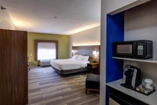 Holiday Inn Express & Suites Shelbyville Indianapolis by IHG - 4