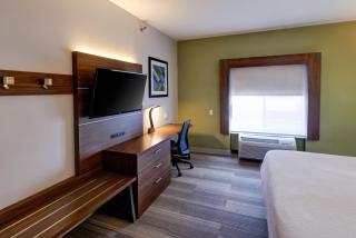 Holiday Inn Express & Suites Shelbyville Indianapolis by IHG - 5