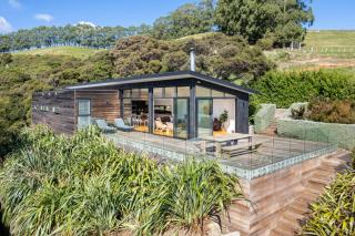 Million Dollar View - Takamatua Holiday Home - Akaroa - 9