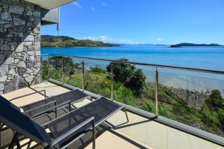 Edge Waterfront Apartments - Hamilton Island - 3