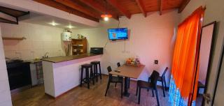 Duplex 2 hab. parrilla y cochera - 0