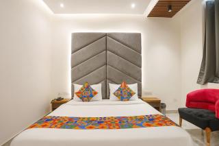 FabHotel Royale 116 - 2