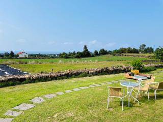 Honey Berry House - Jeju - 0