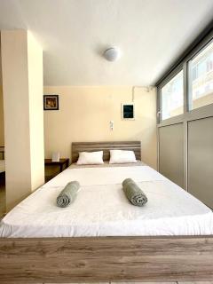 Legacy Lux by the airport & beach - Artemida - 9